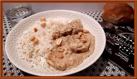 Filets de dinde au lait de coco et beurre de cacahuètes