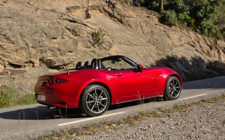 10 voitures sportives pas cher à moins de 30000€ Mazda MX-5 ND