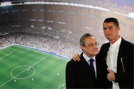 Florentino Pérez et Cristiano Ronaldo. (Reuters)