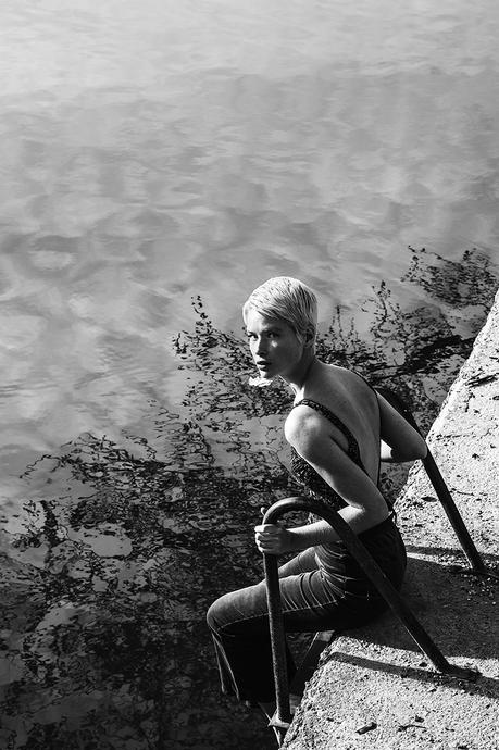 Look At Me Now : Chloé François par Romain Rigal (exclusif) Look At Me Now : Chloé François par Romain Rigal (exclusif)