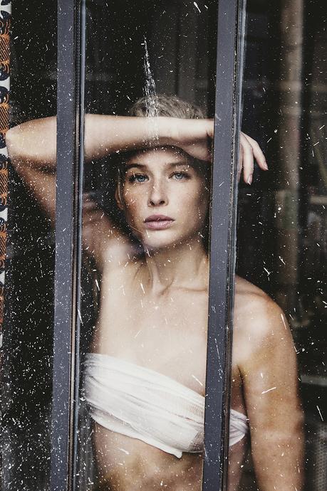 Look At Me Now : Chloé François par Romain Rigal (exclusif) Look At Me Now : Chloé François par Romain Rigal (exclusif)