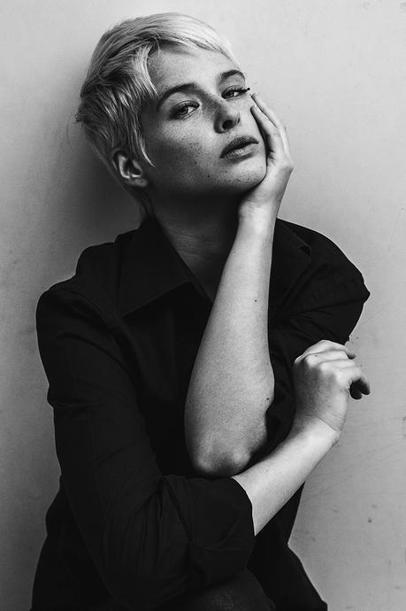 Look At Me Now : Chloé François par Romain Rigal (exclusif) Look At Me Now : Chloé François par Romain Rigal (exclusif)