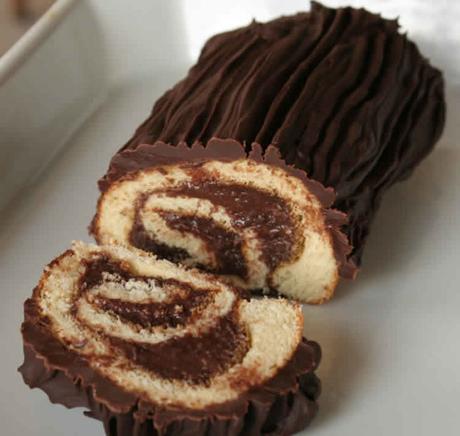 Bûche de noël roulée au chocolat