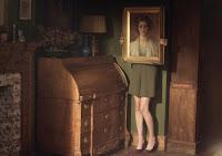 La Solitude de La Fille au Kiosque