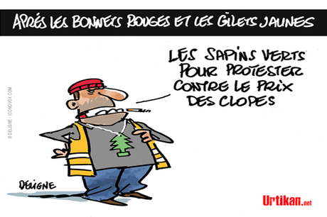 AU DIEU MACRON ODIEUX