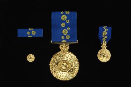 Stéphane Jacob-Langevin s’est vu décerner la médaille de Membre Honoraire (AM) de la division générale de l’Ordre d’Australie