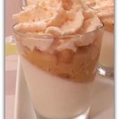 Panna cotta au fromage blanc vanillé, ses pommes caramélisées et sa chantilly au Salidou - Entre rire et cuisine