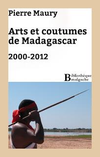 Les arts malgaches à la Bibliothèque malgache