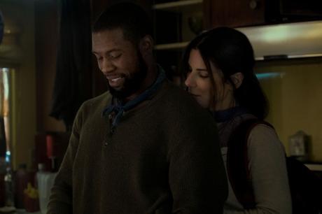 Bird-Box-Sandra-Bullock-Trevante-Rhodes
