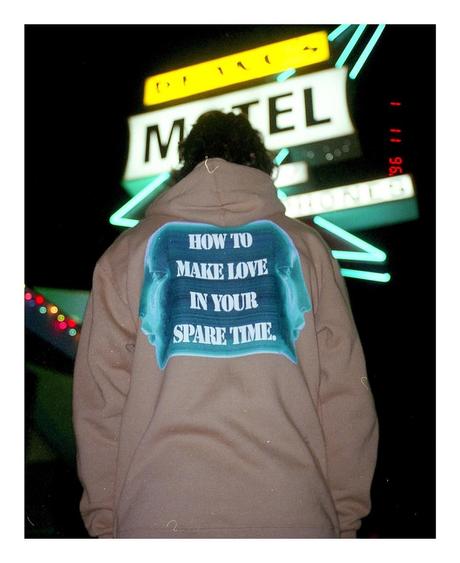 Une capsule Monkey Time x Pleasures en approche Une capsule Monkey Time x Pleasures en approche