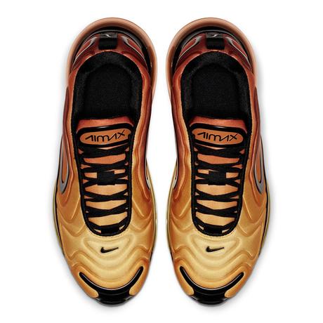 Les premières images de la Nike Air Max 720 Sunset