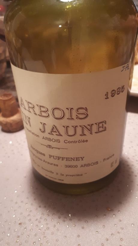 Poulet fermier au Vin Jaune et Girolles Poulet fermier au Vin Jaune et Girolles