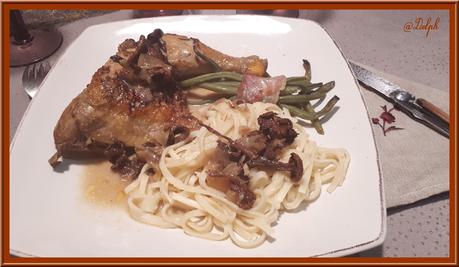 Poulet fermier au Vin Jaune et Girolles Poulet fermier au Vin Jaune et Girolles