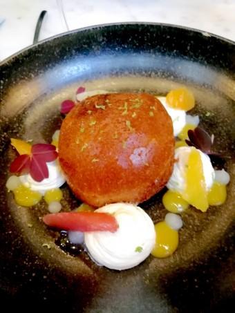 Baba aux agrumes © Gourmets&co