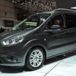Ludospace compact Ford Tourneo Courier