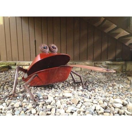 15 idées originales pour recycler vos vieilles brouettes