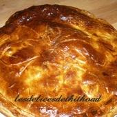 Idées de galette des Rois Galette frangipane et framboises - Le blog de lesdelicesdethithoad