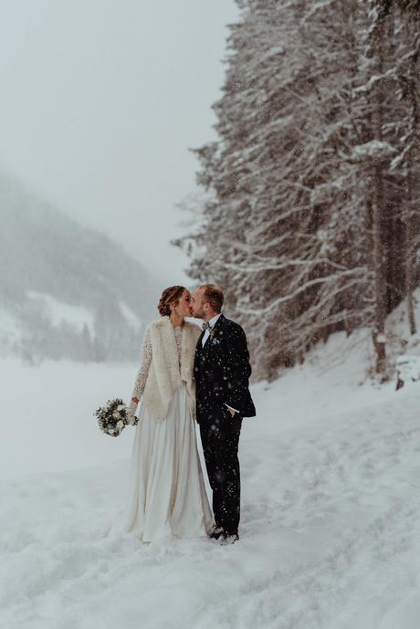 Un mariage sous la neige au Domaine du Baron en Haute-Savoie