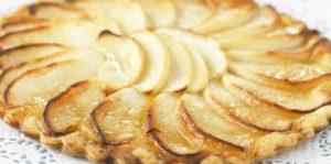 Tarte fine aux pommes sur pâte feuilletée