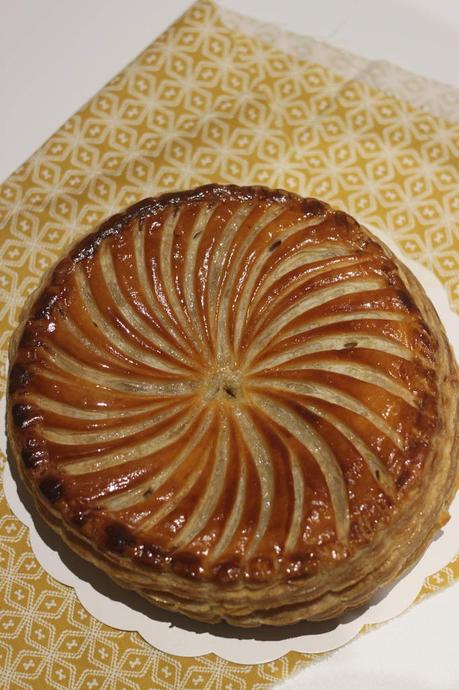 Galette frangipane, pommes et vanille  (et conseils CAP Pâtisserie sur la pâte feuilletée à 6 tours)