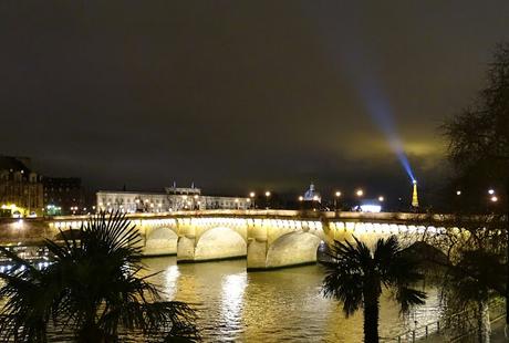 Paris sera toujours Paris, Paris ville lumière et de fête