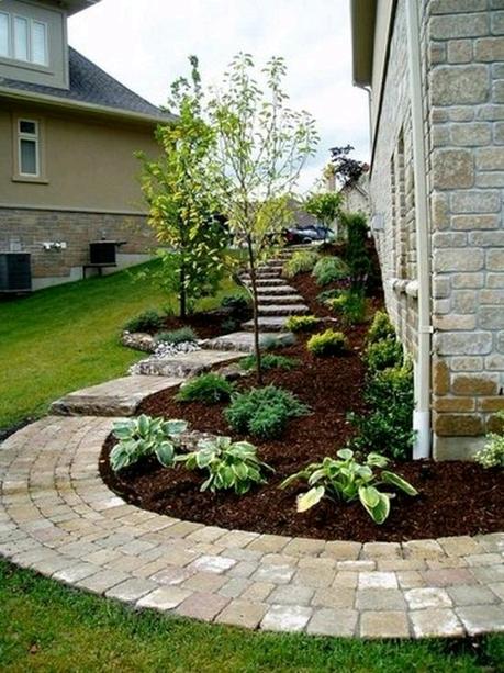 Des idées pour décorer avec des pierres l’entrée ou le patio de votre maison
