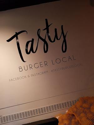 tasty burger local namur blog food mélanie deltenre blogger lifestyle