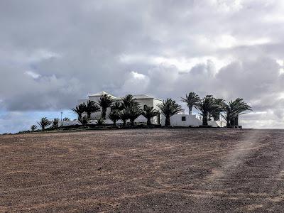 Lanzarote-  de Haría à Teguise par l'Ermita de las Nieves.