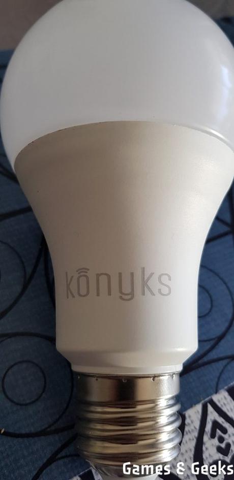 Konyks – Présentation de l’ampoule connectée Antalya A70