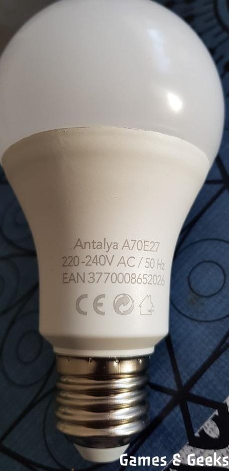 Konyks – Présentation de l’ampoule connectée Antalya A70