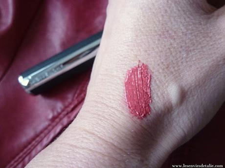 Rouge liquide Rose Flanelle by Givenchy