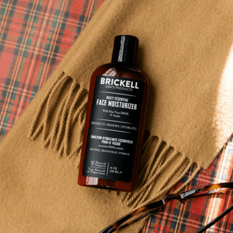 Le guide du débutant absolu d’une routine de soins de la peau de base pour hommes Le guide du débutant absolu d’une routine de soins de la peau de base pour hommes