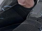 Puma aussi baskets auto-laçantes.