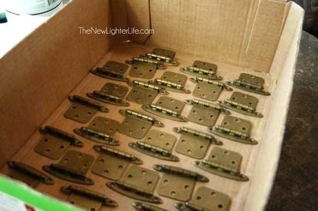 spray paint cabinet hinges hinges before spray painting the cabinet spray paint cabinet hinges bronze