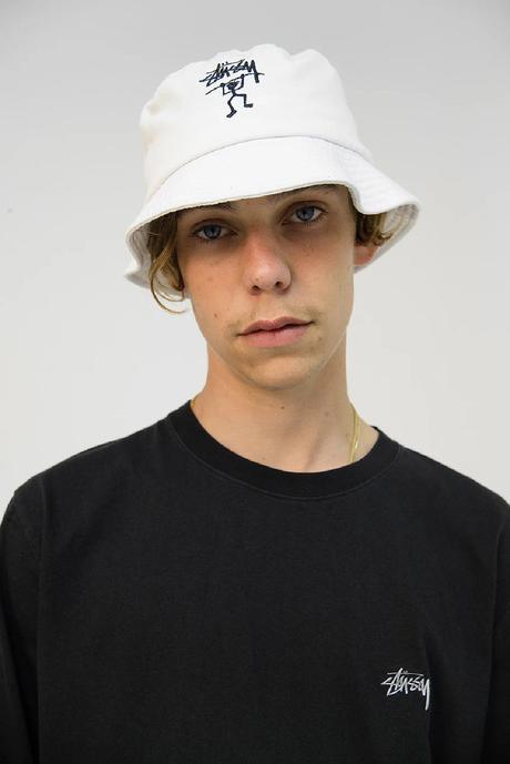 Le lookbook Stüssy SS19 donne envie d’être déjà en été