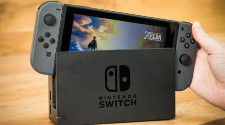 Une nouvelle Nintendo Switch plus compacte pourrait bien voir le jour cette année