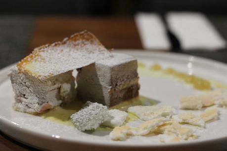 Bota Bota - Le coeur sur la main Bota Bota - Le coeur sur la main