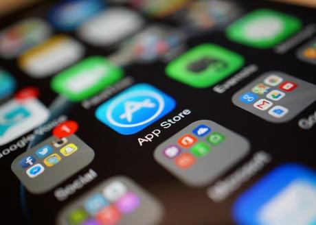 iPhone : des apps enregistrent votre écran et collectent des données à votre insu