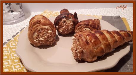 Cornets feuilletés à la crème pâtissière pralinée Cornets feuilletés à la crème pâtissière pralinée