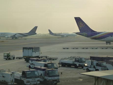 Bangkok stories #1 : Suvarnabhumi Airport