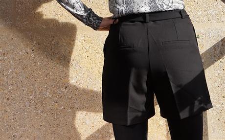 Grain de malice nouvelle collection short noir avec lien derrière
