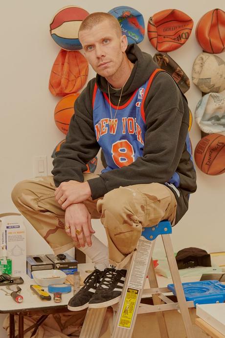 L’exposition Lines donne une nouvelle vie aux objets récupérés dans la rue L’exposition Lines donne une nouvelle vie aux objets récupérés dans la rue