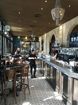 Grand Café Malarte - 13 200 Arles