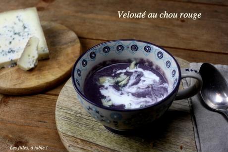 Velouté au chou rouge et bleu basque