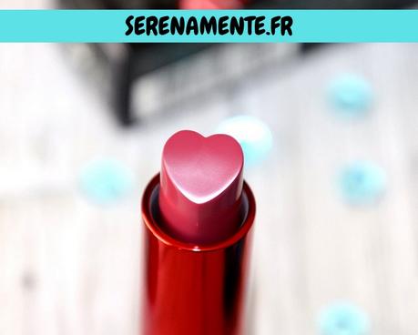 Lip me lots, le rouge à lèvres pour la Saint-Valentin par Kiko ? Mon avis ! Lip me lots, le rouge à lèvres pour la Saint-Valentin par Kiko ? Mon avis !