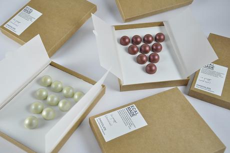 ZOOM M&O PARIS - ECAL MADE Projet étudiant : Interview de Hugo Paternostre et de son projet la grappe ZOOM M&O PARIS - ECAL MADE Projet étudiant : Interview de Hugo Paternostre et de son projet la grappe