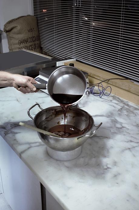 ZOOM M&O PARIS - ECAL MADE Projet étudiant : Interview de Hugo Paternostre et de son projet la grappe ZOOM M&O PARIS - ECAL MADE Projet étudiant : Interview de Hugo Paternostre et de son projet la grappe