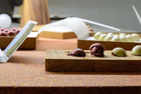 ZOOM M&O PARIS - ECAL MADE Projet étudiant : Interview de Hugo Paternostre et de son projet la grappe ZOOM M&O PARIS - ECAL MADE Projet étudiant : Interview de Hugo Paternostre et de son projet la grappe