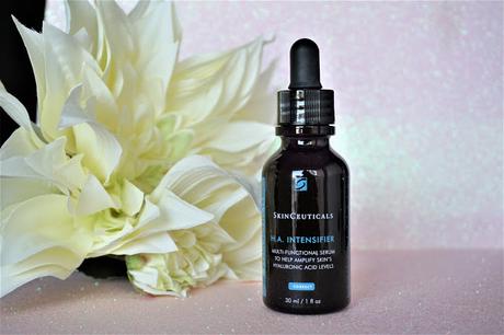H.A. Intensifier de Skin Ceuticals : les peaux matures ont leur sérum H.A. Intensifier de Skin Ceuticals : les peaux matures ont leur sérum