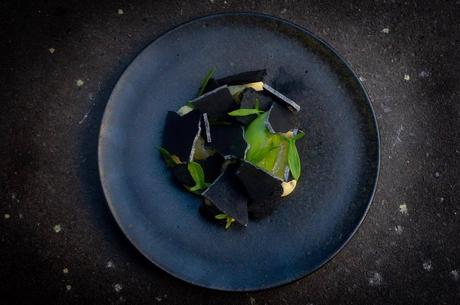 Crémeux bergamote, meringue poivre long... Crémeux bergamote, meringue poivre long...